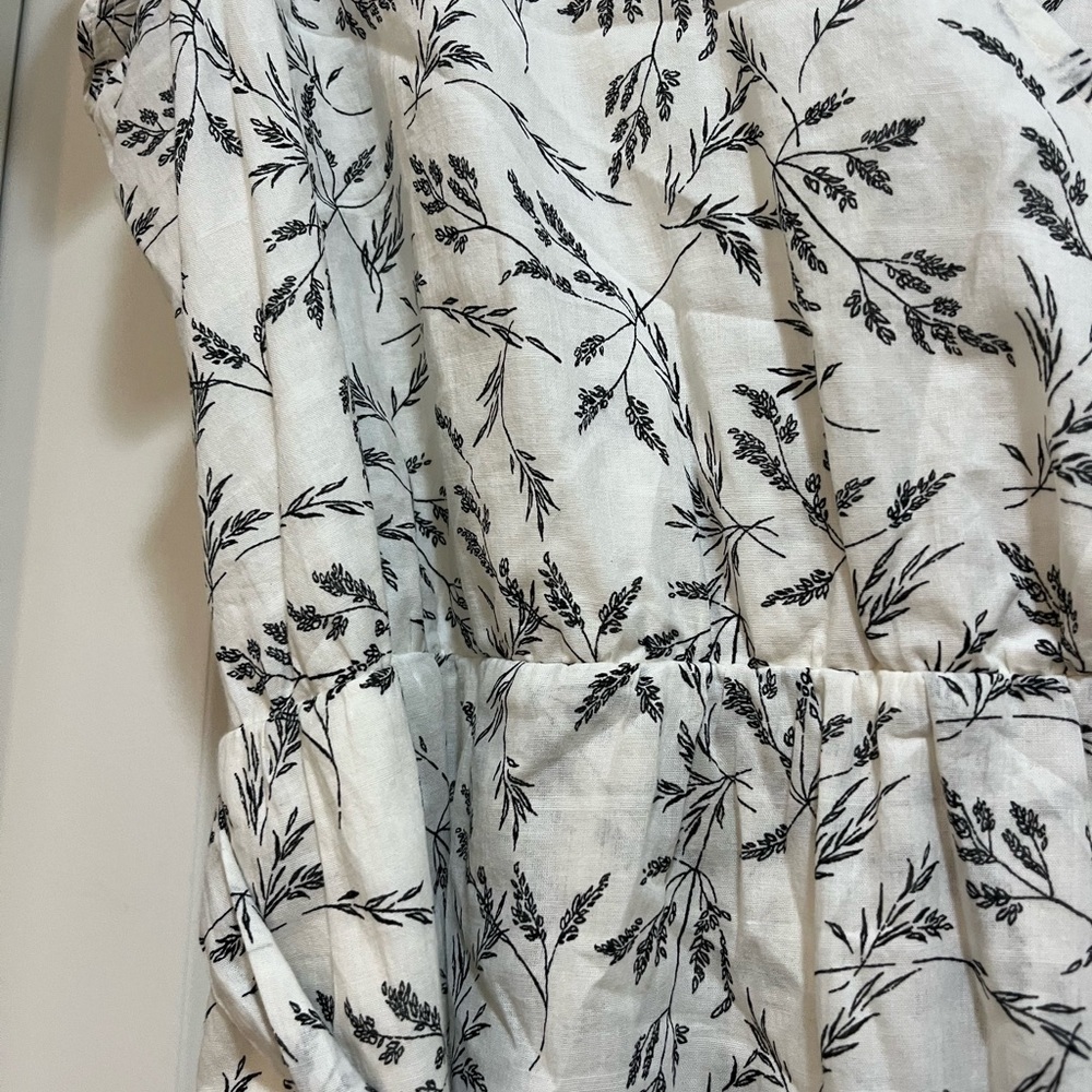 Universal Thread Faux wrap floral midi dress